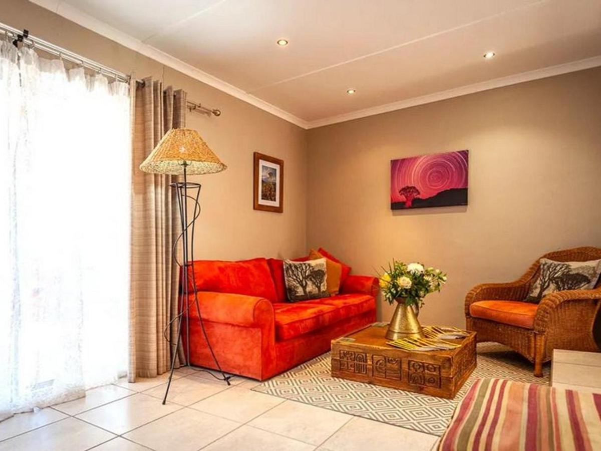 Kamieskroon Cosy Cottage ภายนอก รูปภาพ