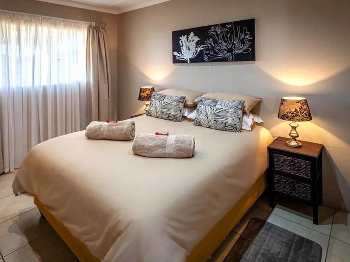 Kamieskroon Cosy Cottage ภายนอก รูปภาพ